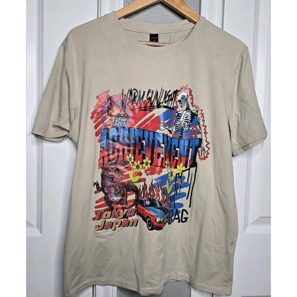 ROMWE Graphic T Shirt Mens Small Beige Streetwear Skeleton Car Dinosaur Tokyo